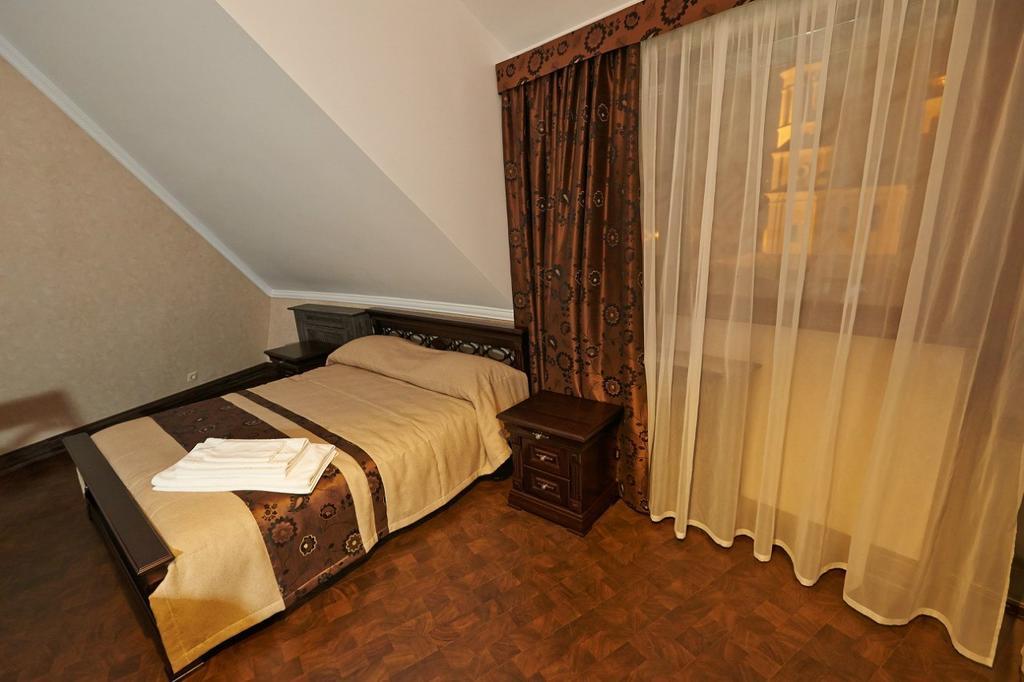 Bed and Breakfast Charivna Taistra Brovary Exterior foto