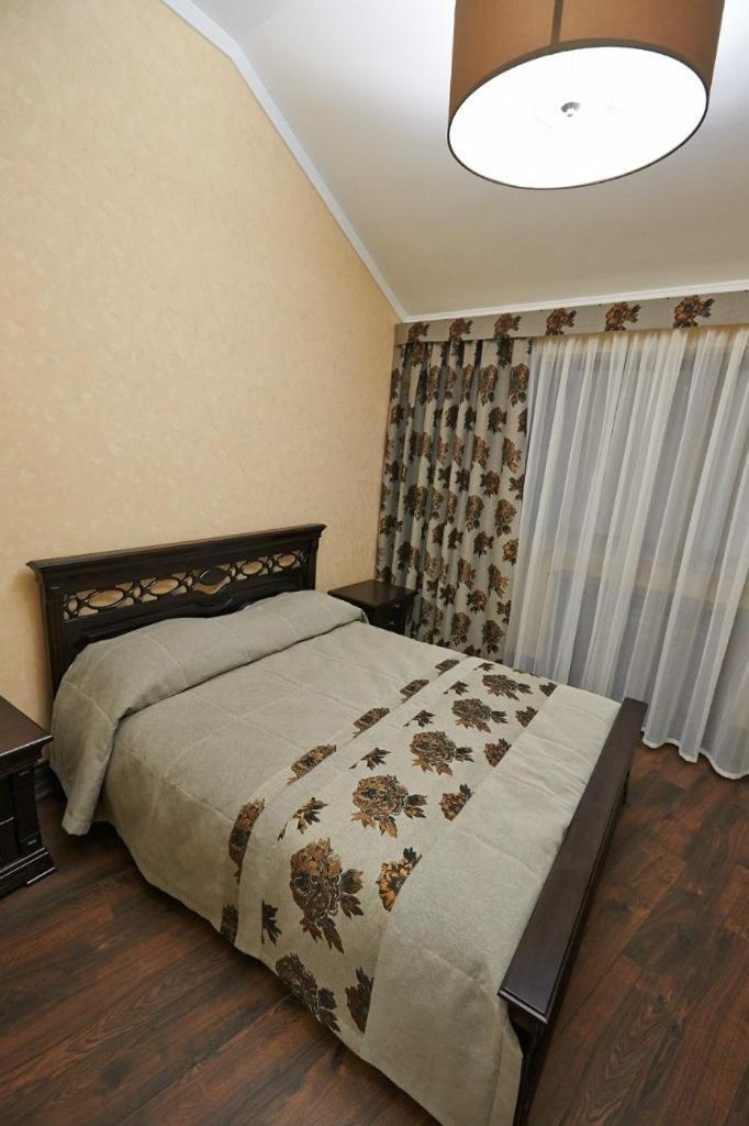 Bed and Breakfast Charivna Taistra Brovary Exterior foto