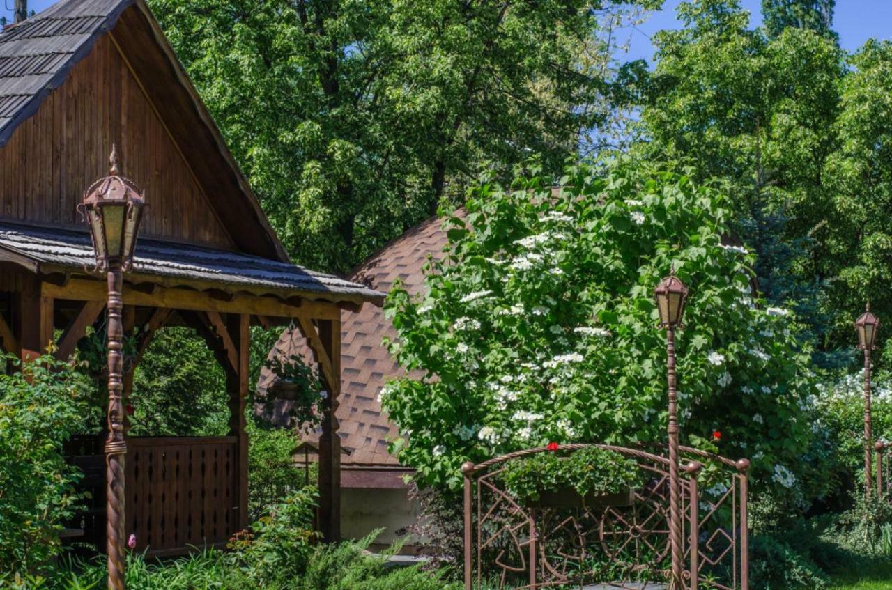 Bed and Breakfast Charivna Taistra Brovary Exterior foto